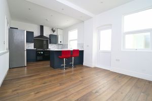 Photo 19- click for photo gallery